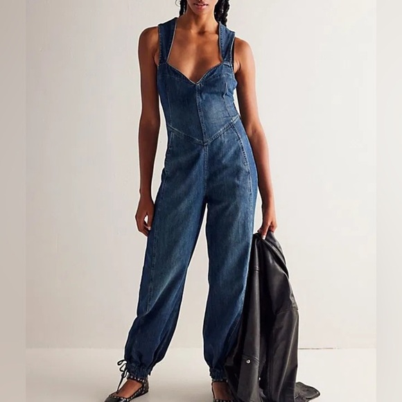 NWT We The Free Match Point Denim Jumpsuit Size Small - Picture 1 of 6